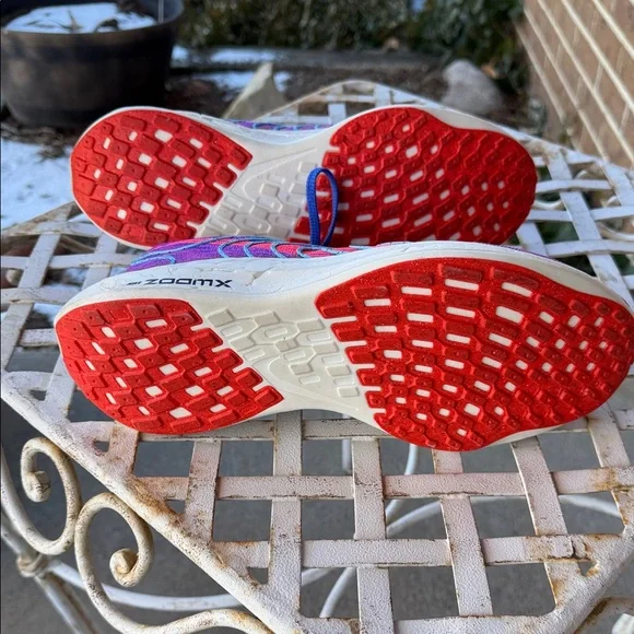 Nike Women’s ZoomX Sneakers - Picture 4 of 7